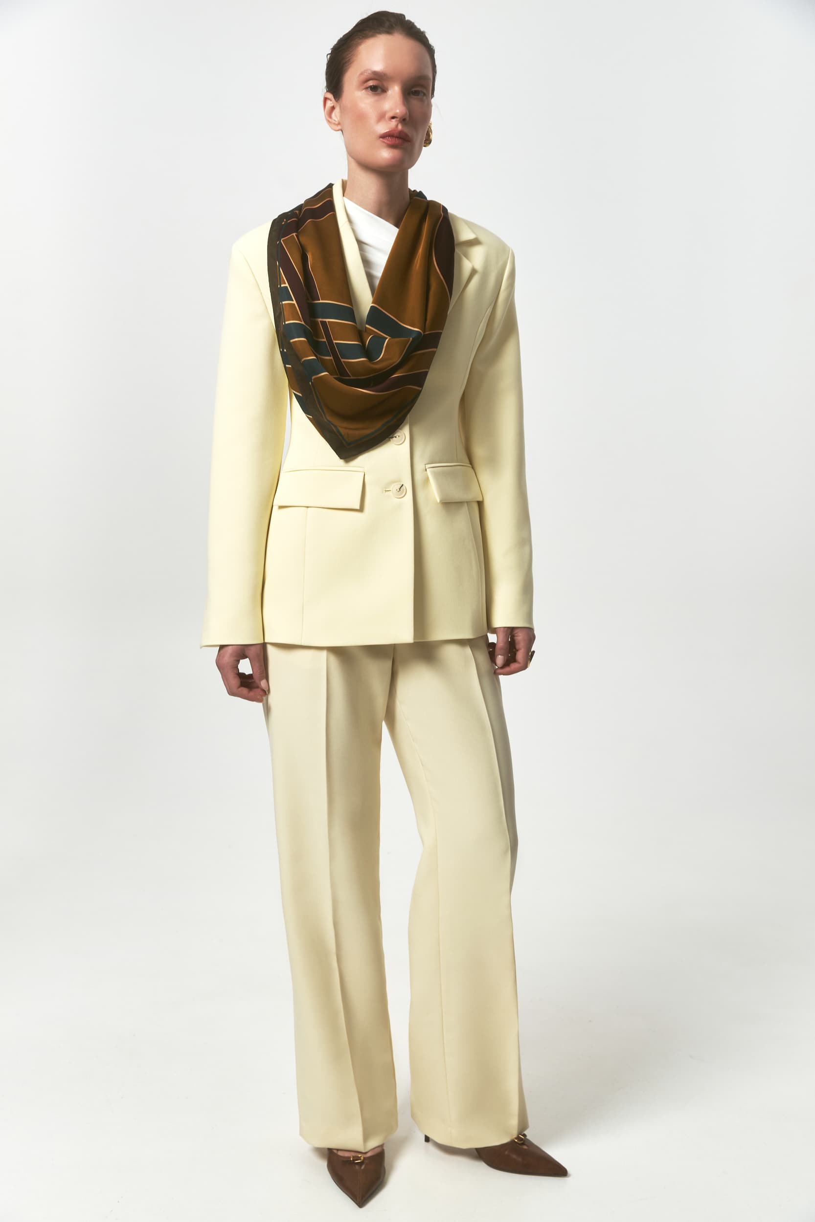 Сила костюма_ як один брючний комплект замінить 10 речей, фото 1