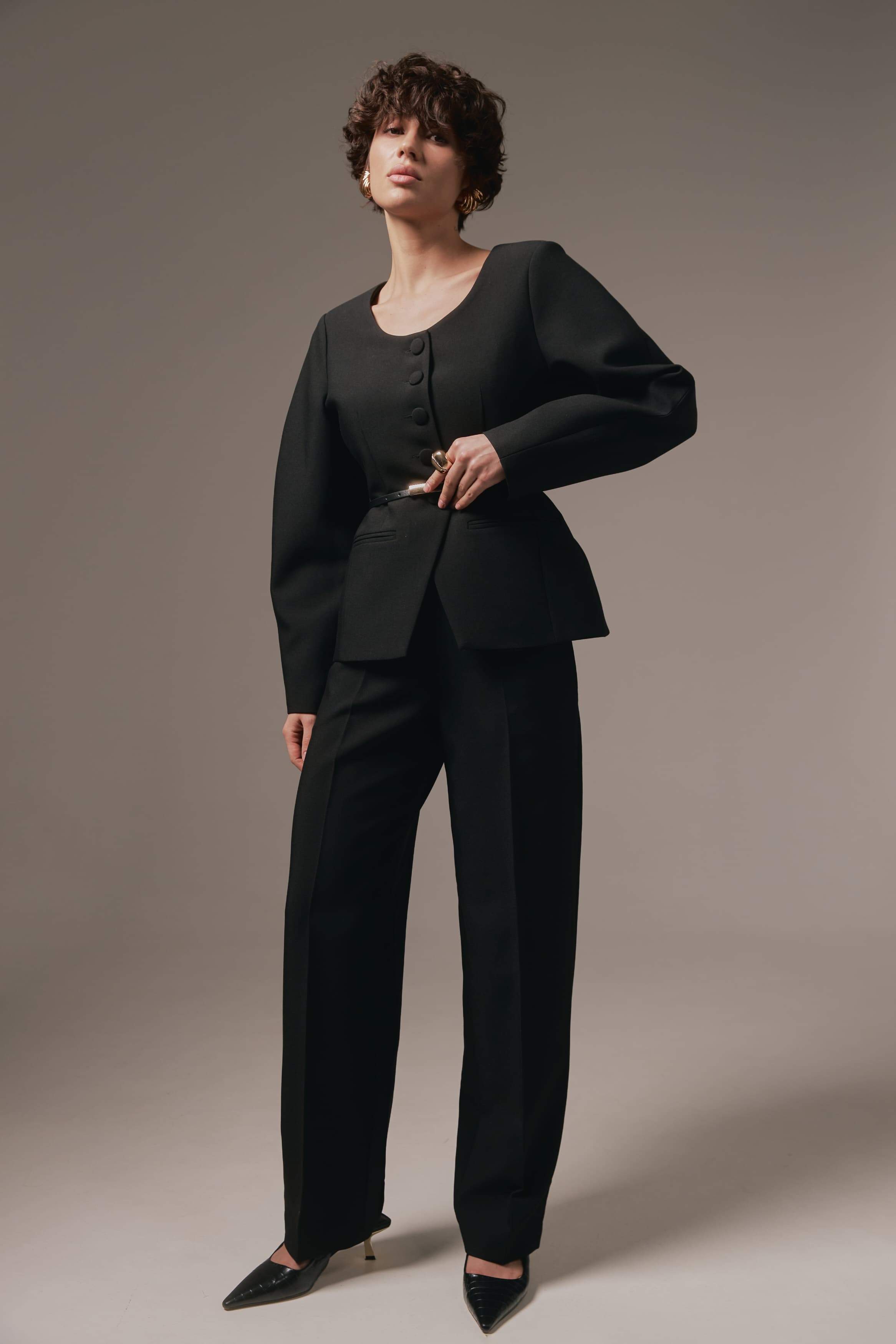 Сила костюма_ как один брючный комплект заменит 10 вещей, фото 3